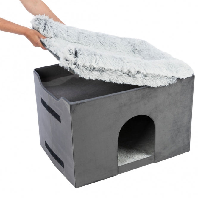 Trixie Harvey Cave with Stairs - 135 × 47 × 50 cm